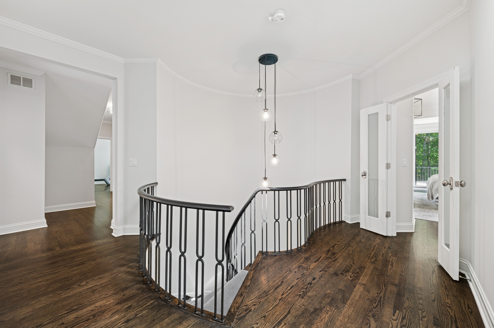 101 N Mayflower Road