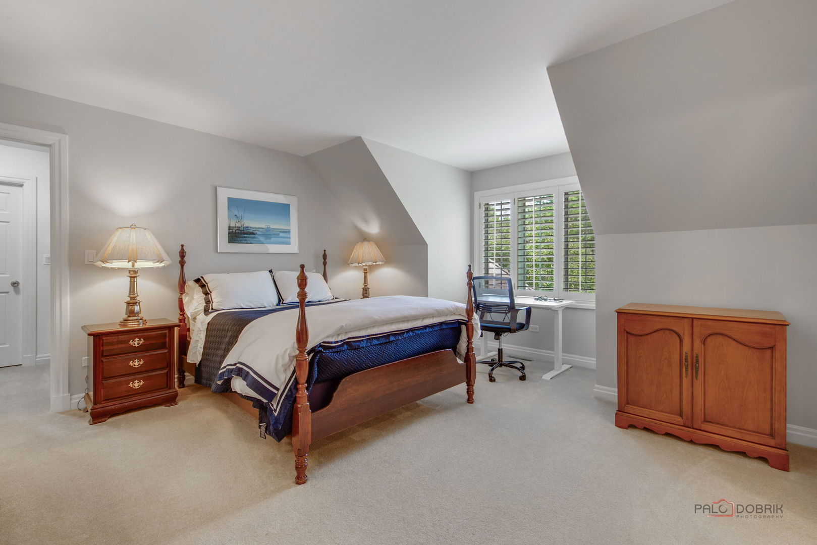 1090 Evergreen Drive