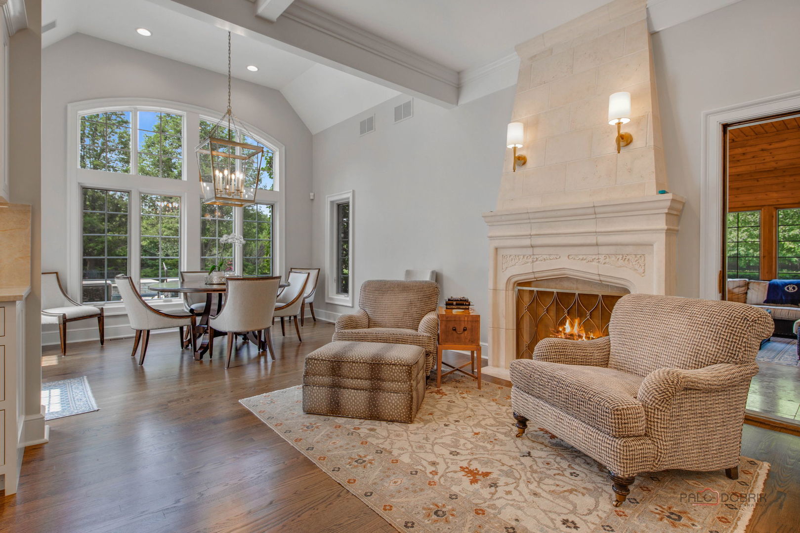 1090 Evergreen Drive