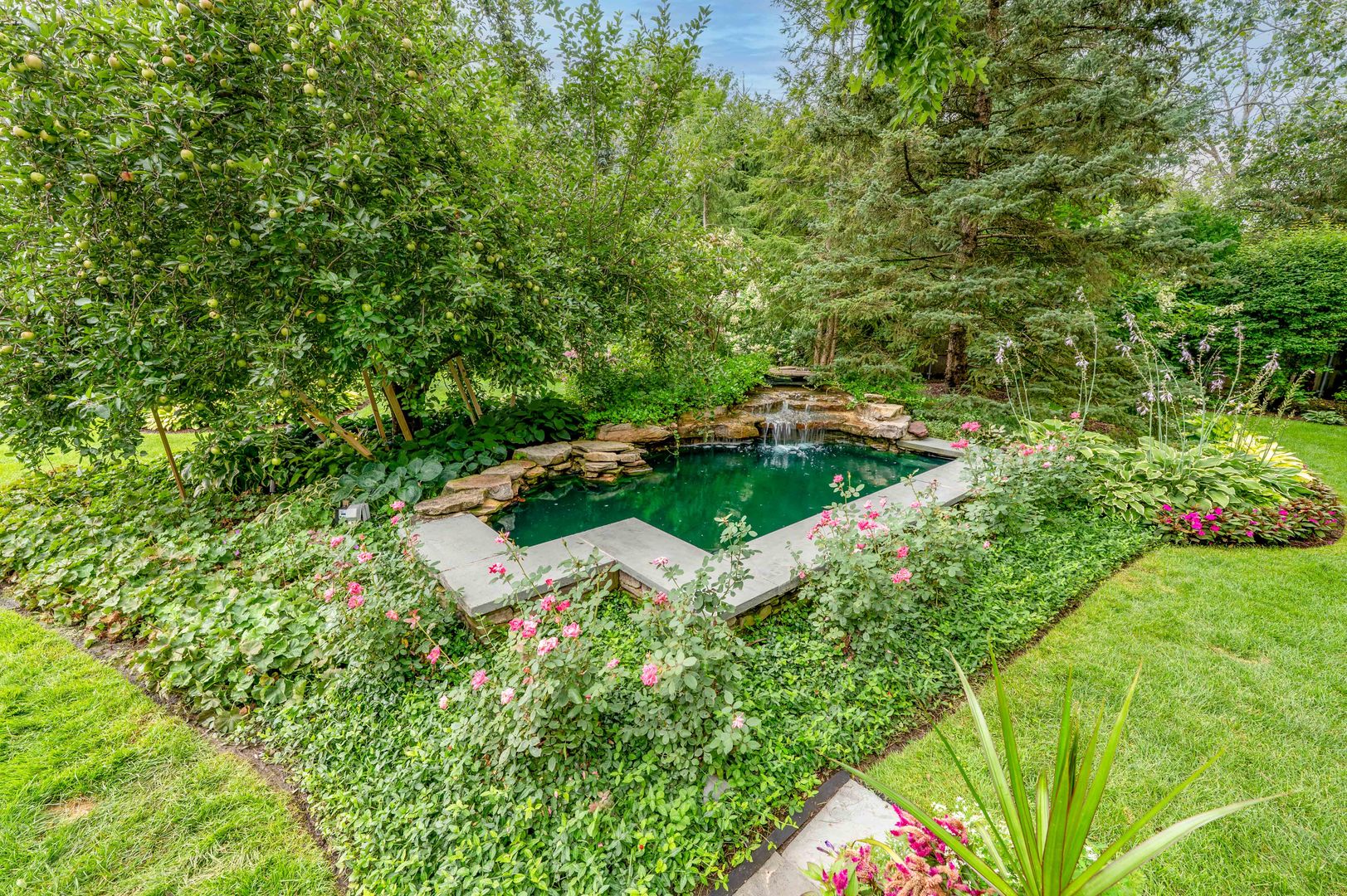 1021 W Old Mill Road