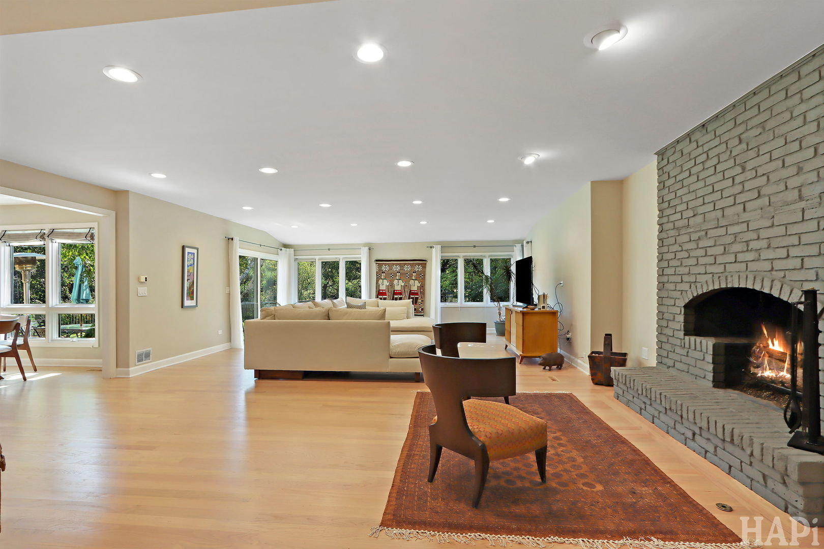 113 Surrey Lane