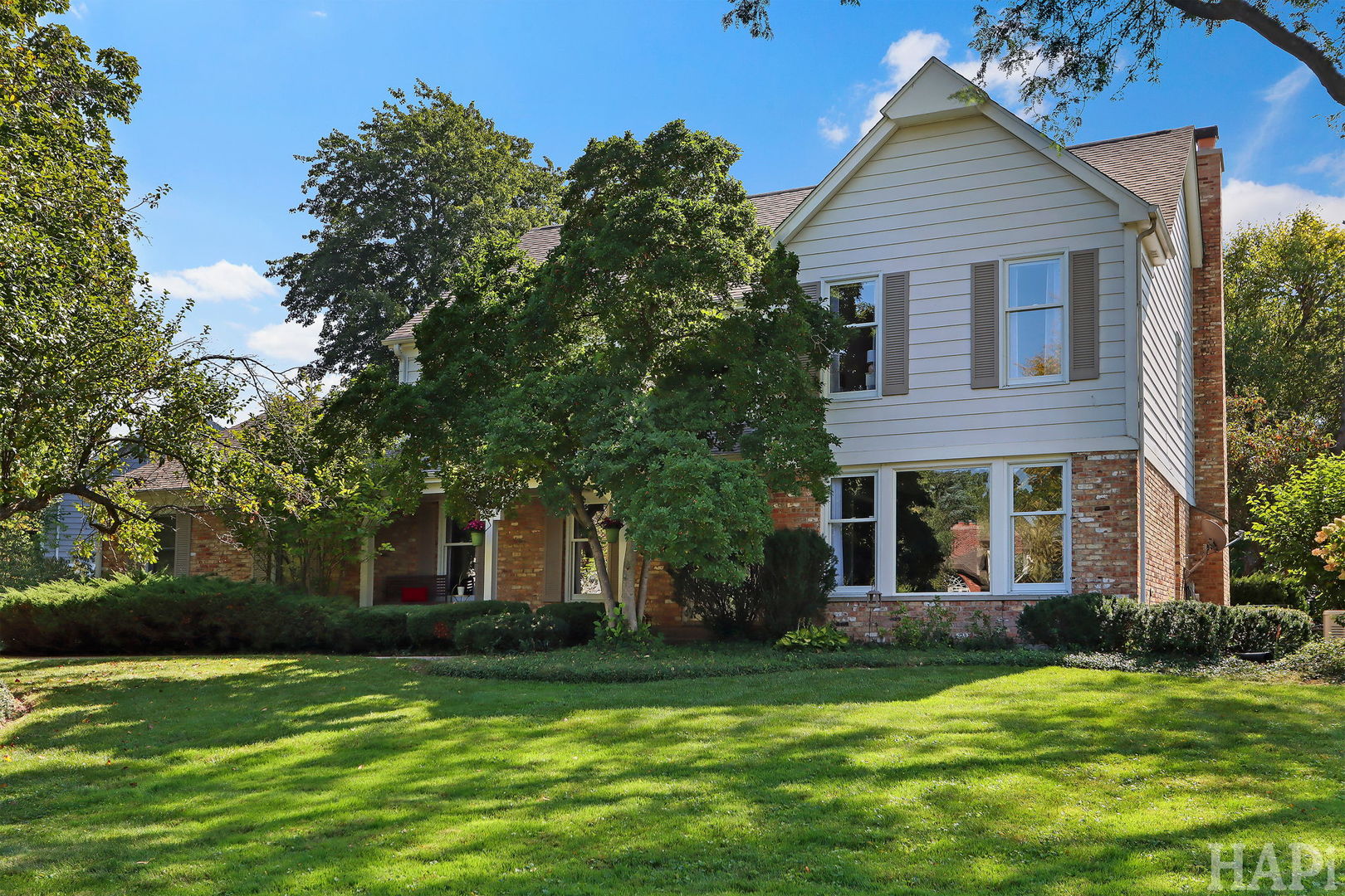 113 Surrey Lane