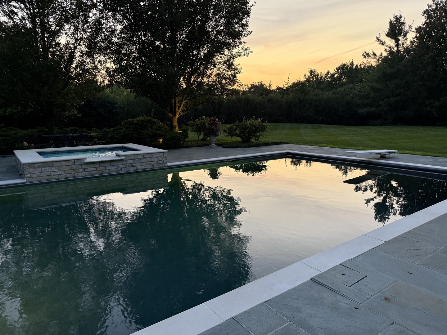 1090 Evergreen Drive