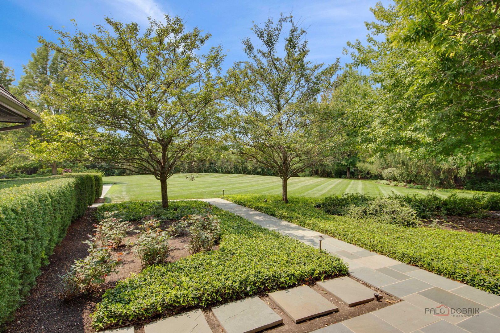 1090 Evergreen Drive