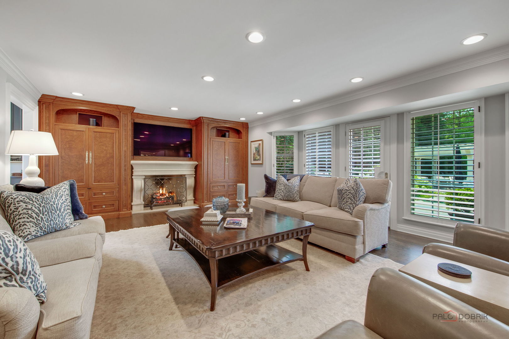 1090 Evergreen Drive