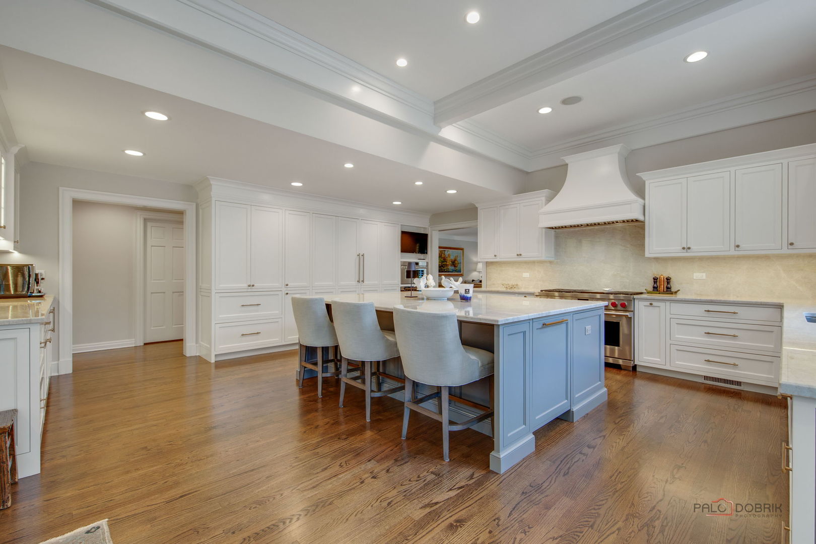 1090 Evergreen Drive