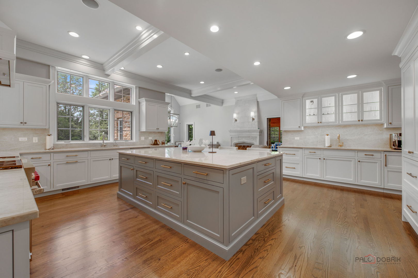 1090 Evergreen Drive