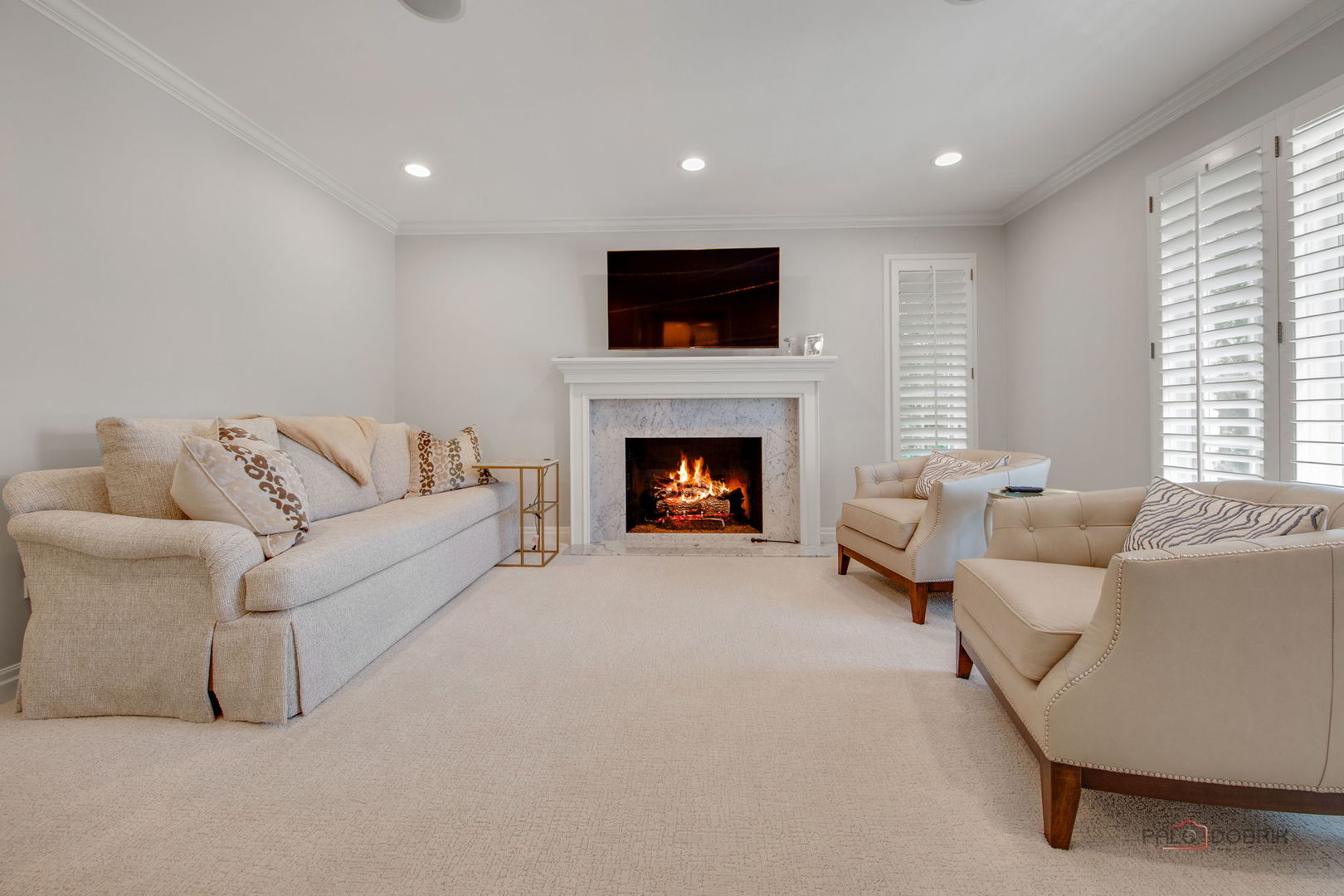 1090 Evergreen Drive