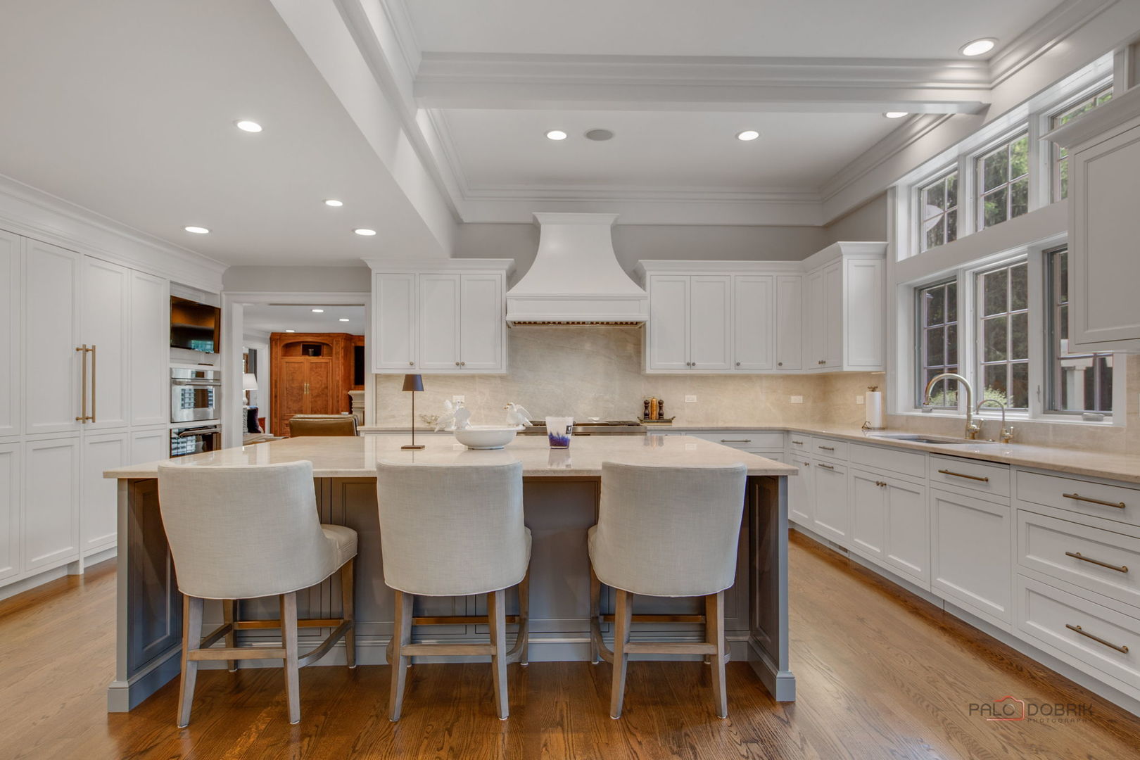 1090 Evergreen Drive