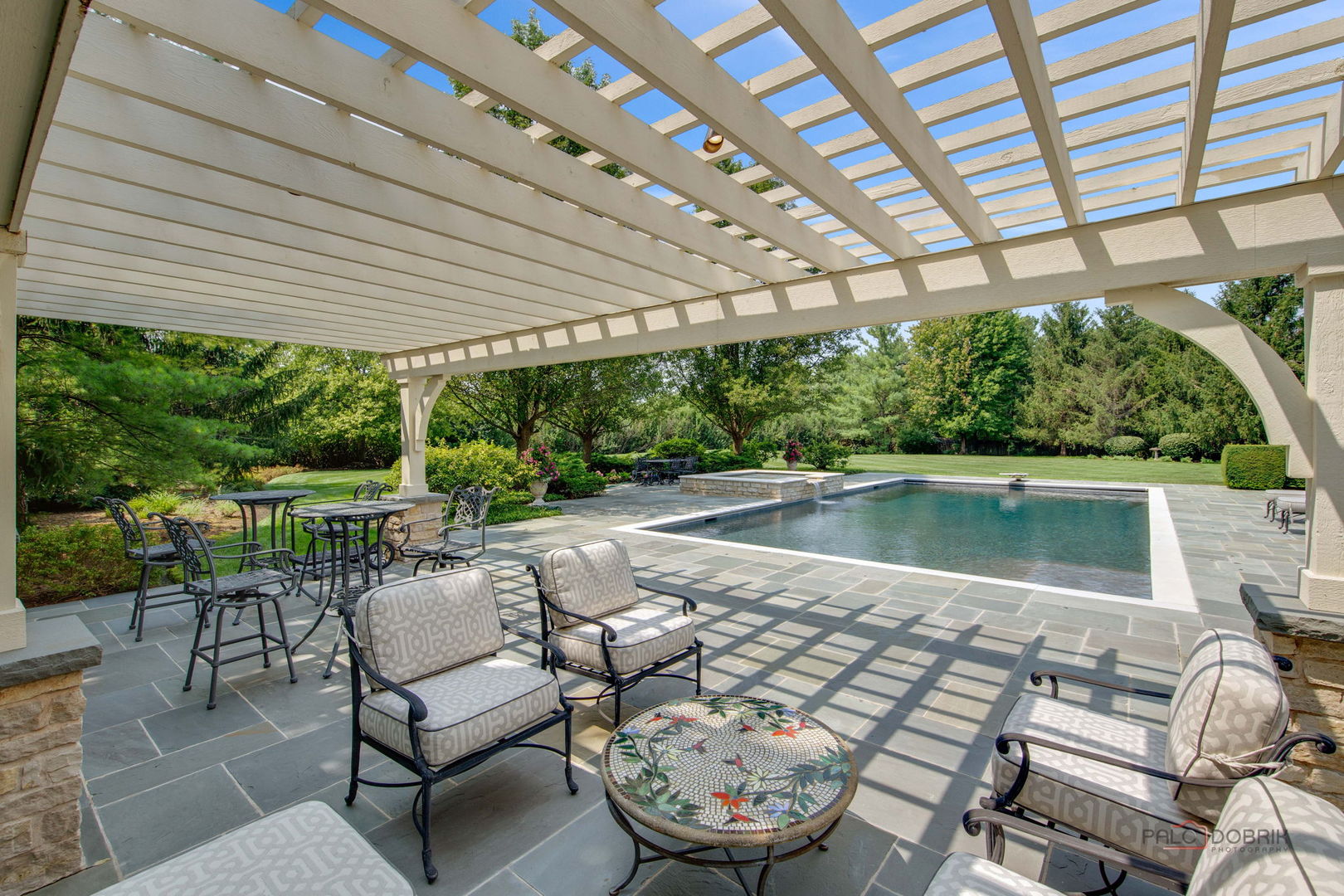 1090 Evergreen Drive