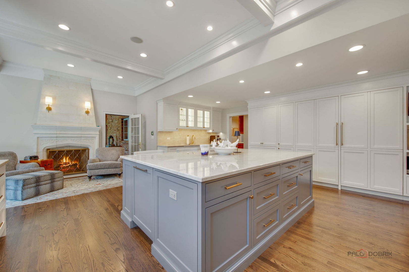 1090 Evergreen Drive