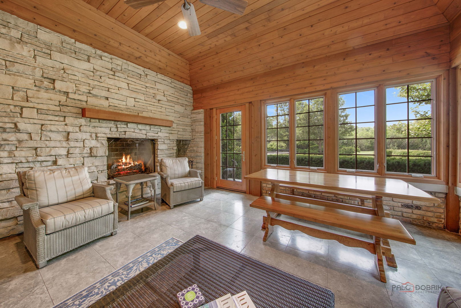 1090 Evergreen Drive