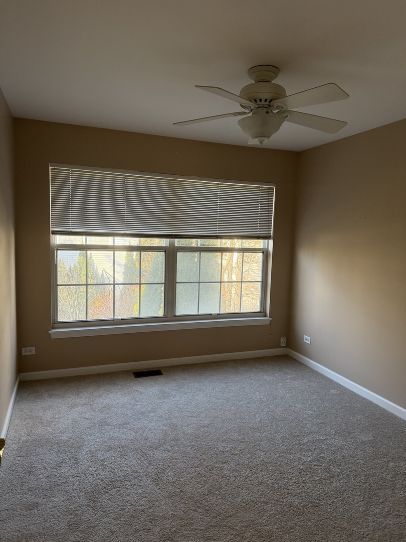 114 Woodbury Lane Unit: 114