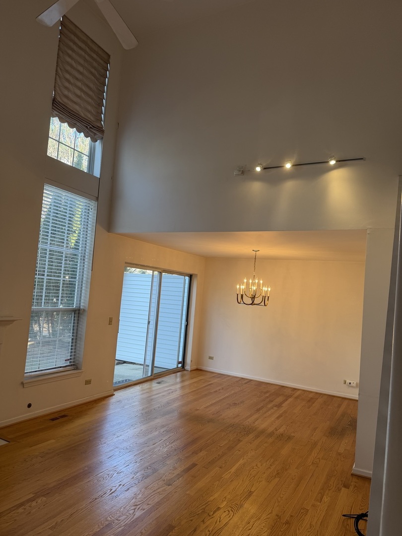 114 Woodbury Lane Unit: 114