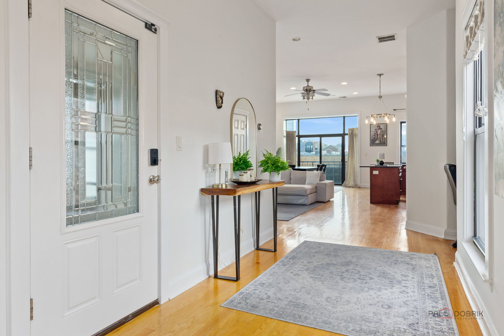 1226 W Huron Street Unit: 301