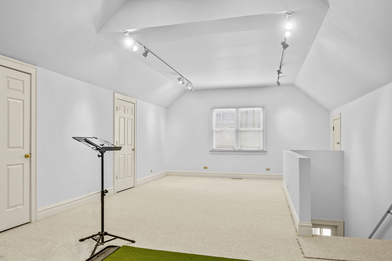 1190 W Old Mill Road