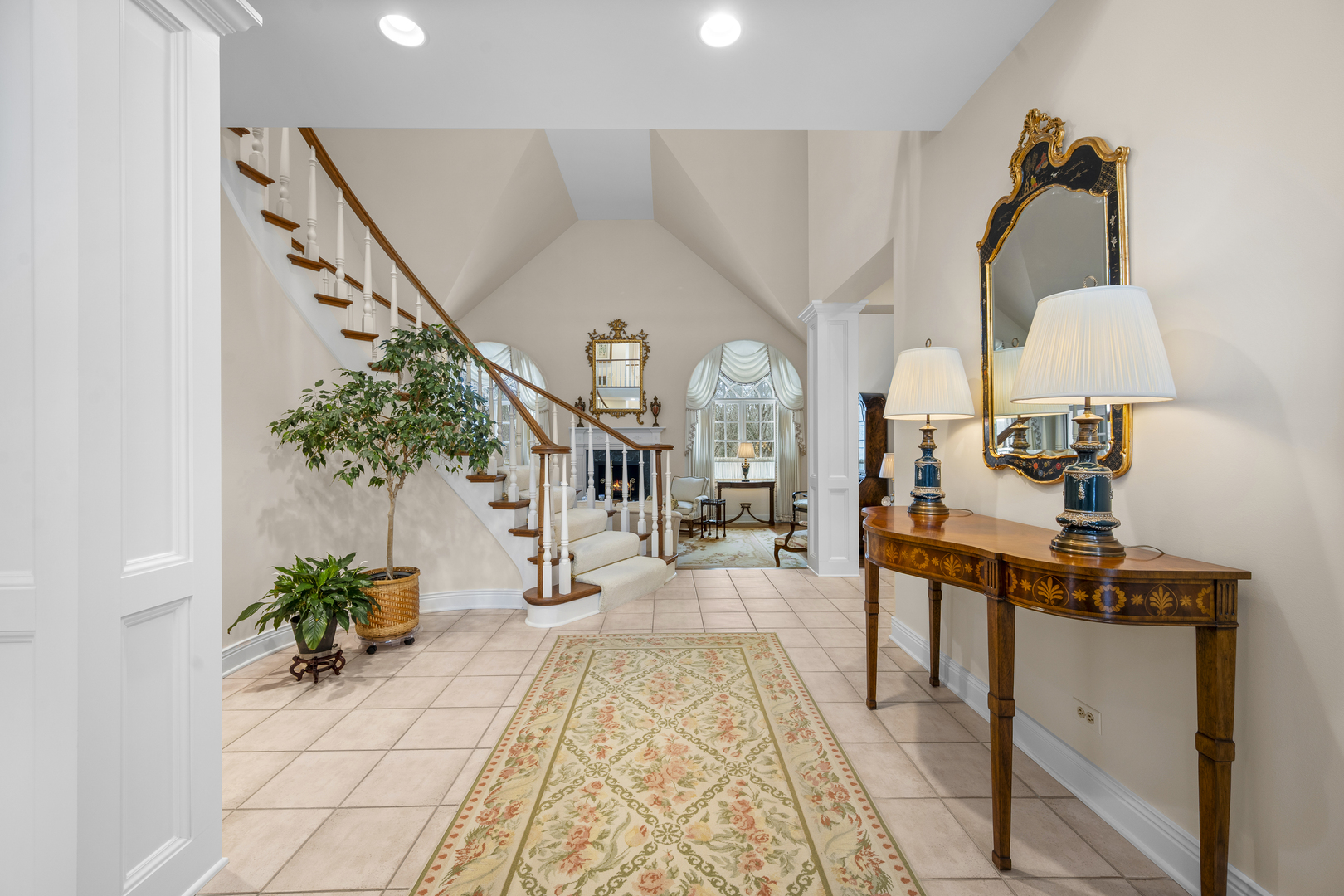 870 Gloucester Crossing