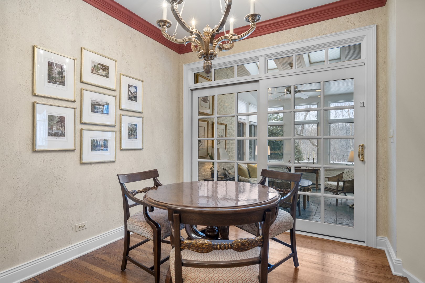 870 Gloucester Crossing