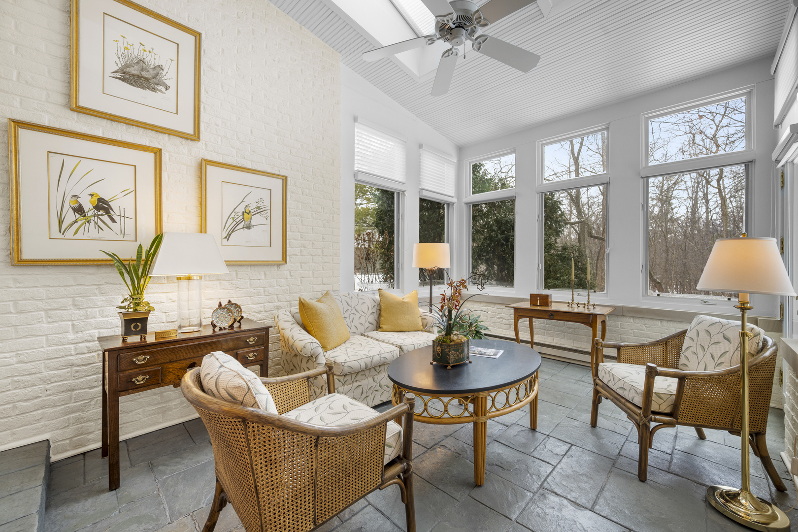 870 Gloucester Crossing