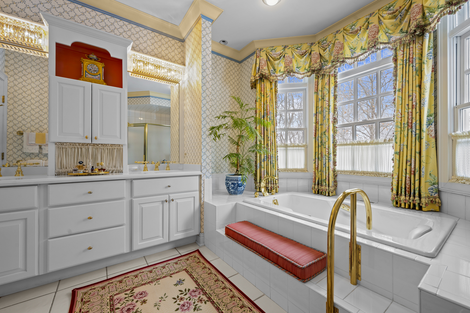 870 Gloucester Crossing