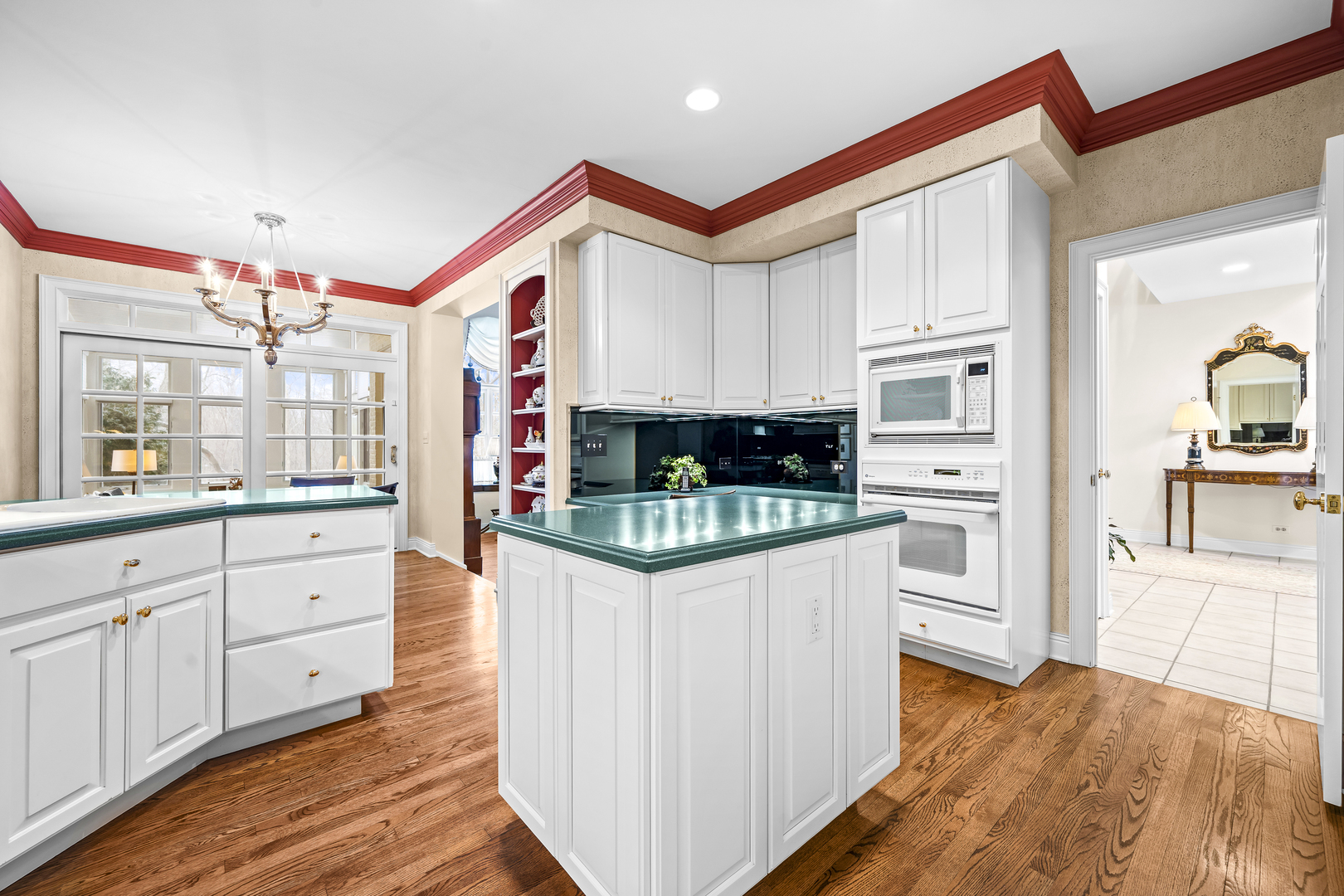 870 Gloucester Crossing