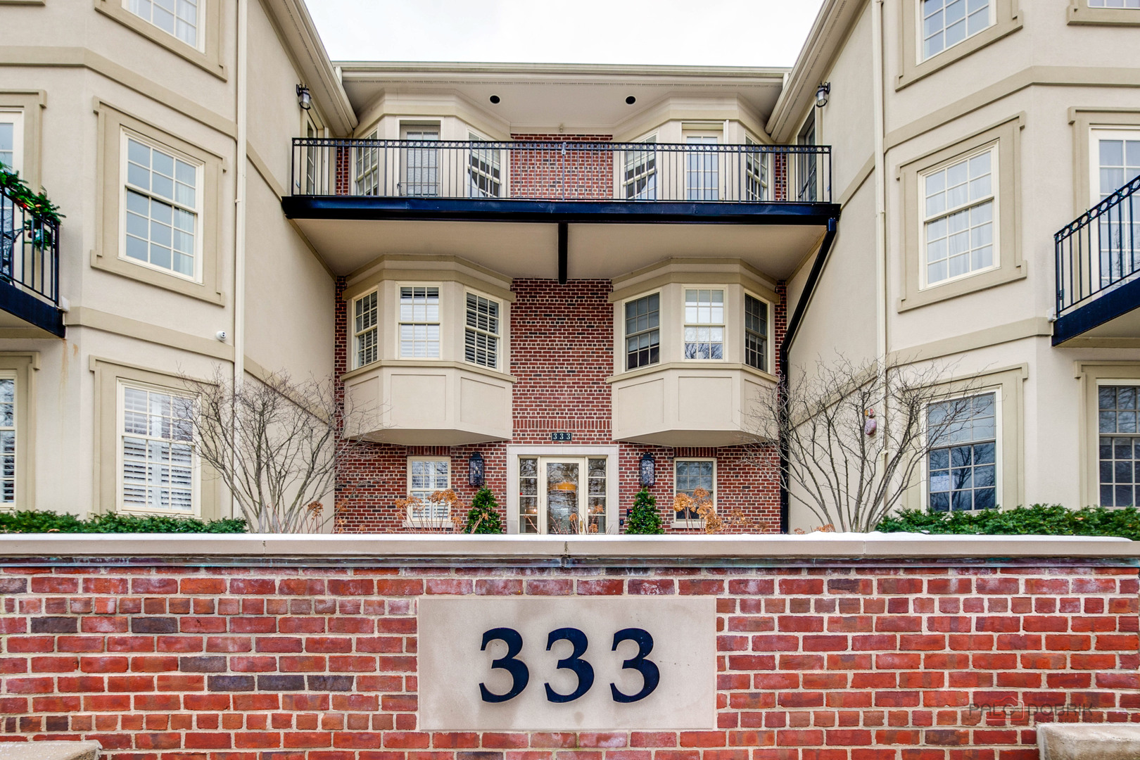 333 E Westminster Road Unit: 3C