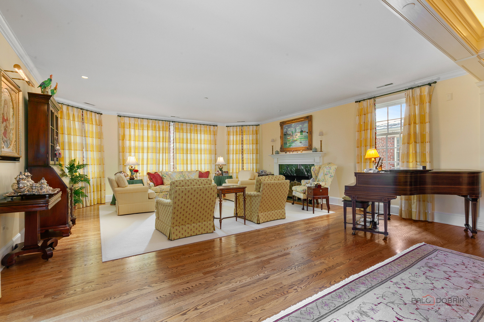333 E Westminster Road Unit: 3C