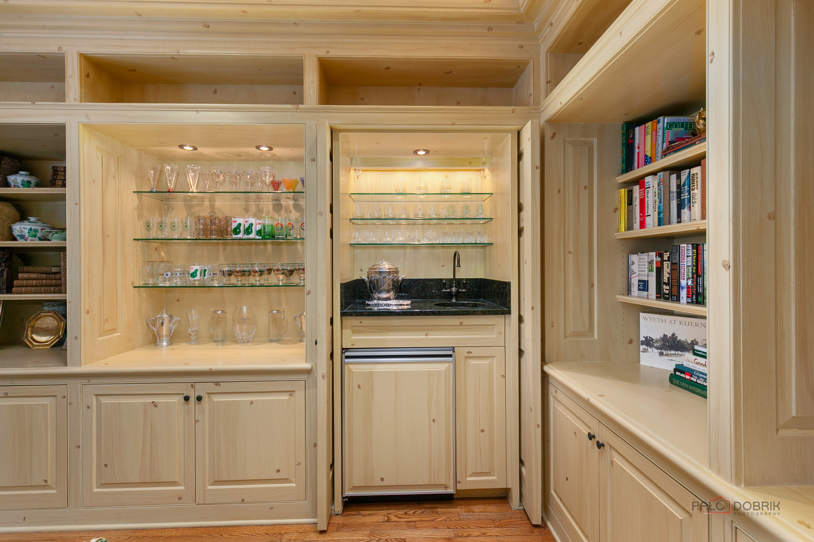 333 E Westminster Road Unit: 3C