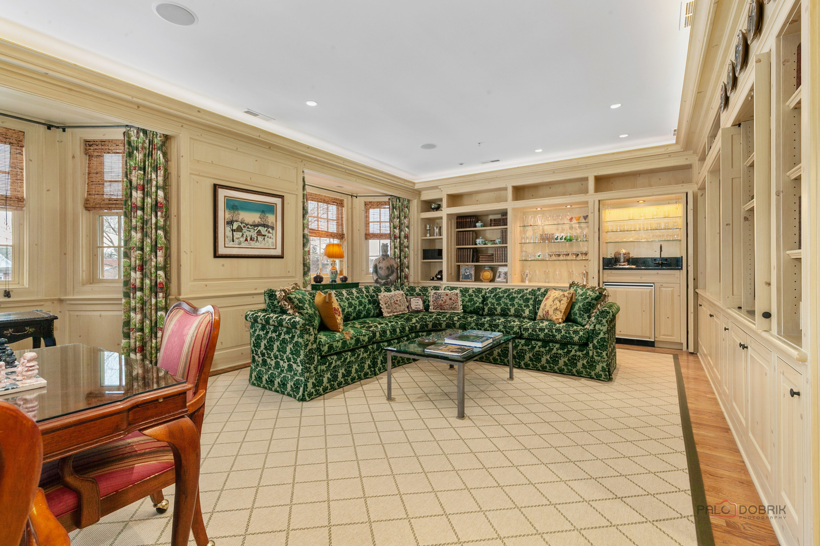 333 E Westminster Road Unit: 3C