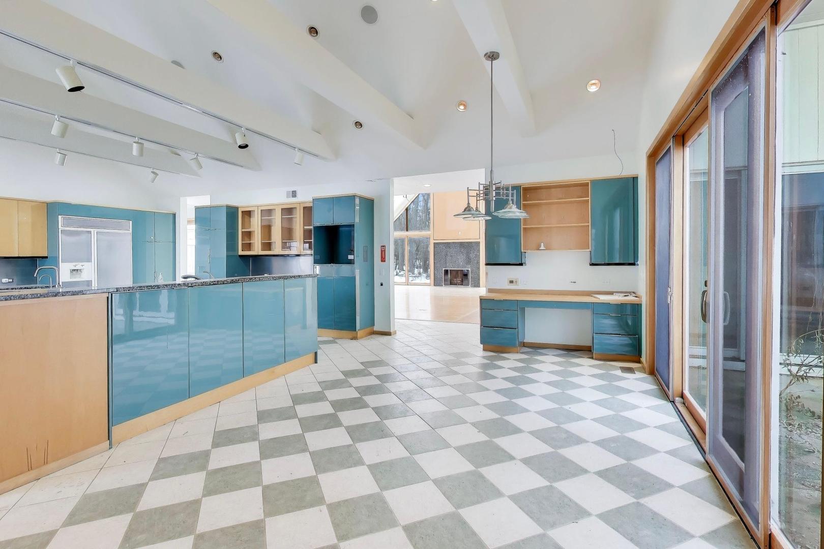 7716 Crystal Springs Road