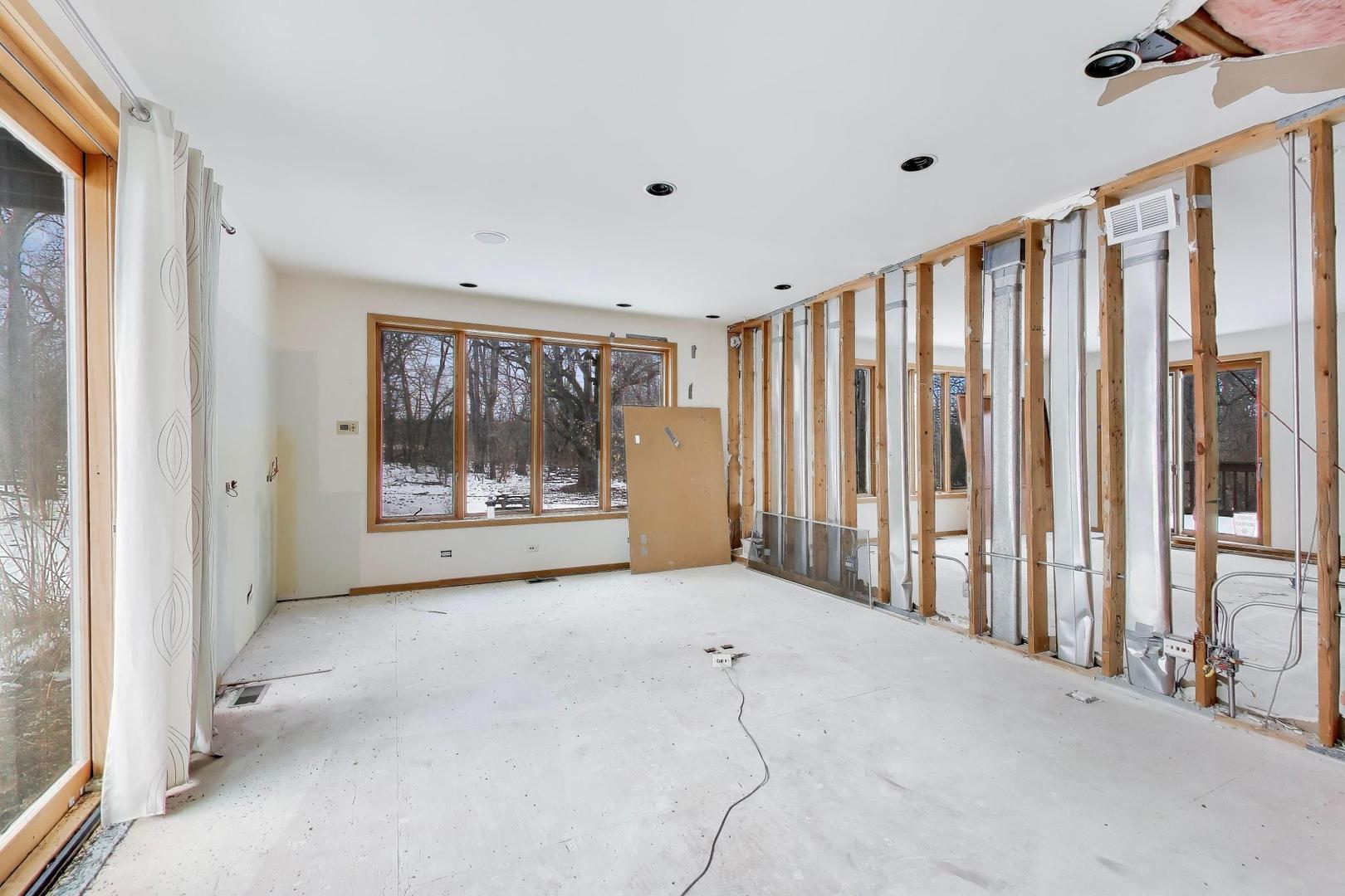 7716 Crystal Springs Road