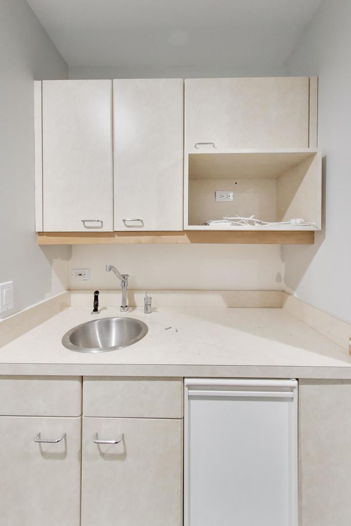 7716 Crystal Springs Road