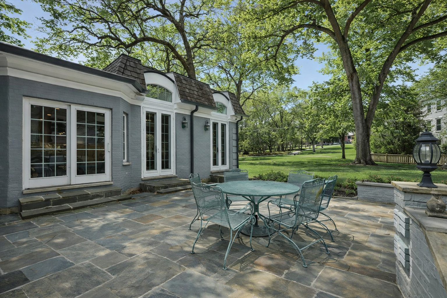 528 Linden Avenue