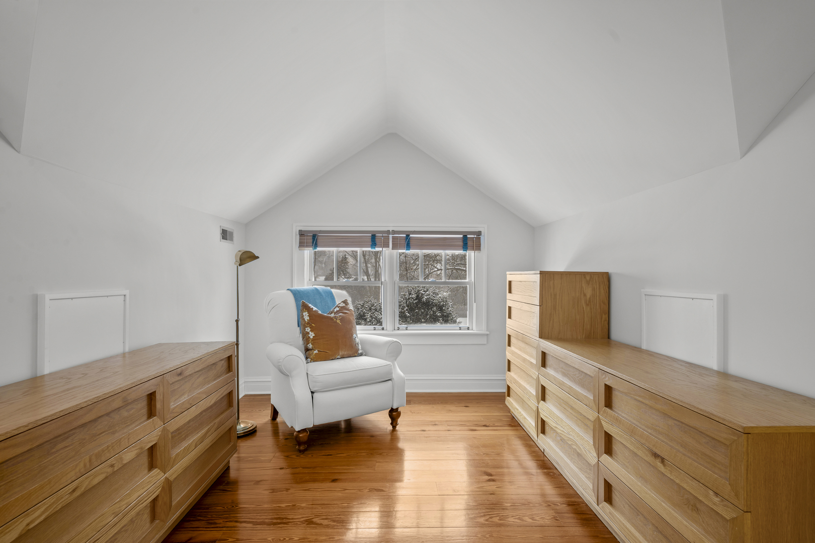 1190 W Old Mill Road