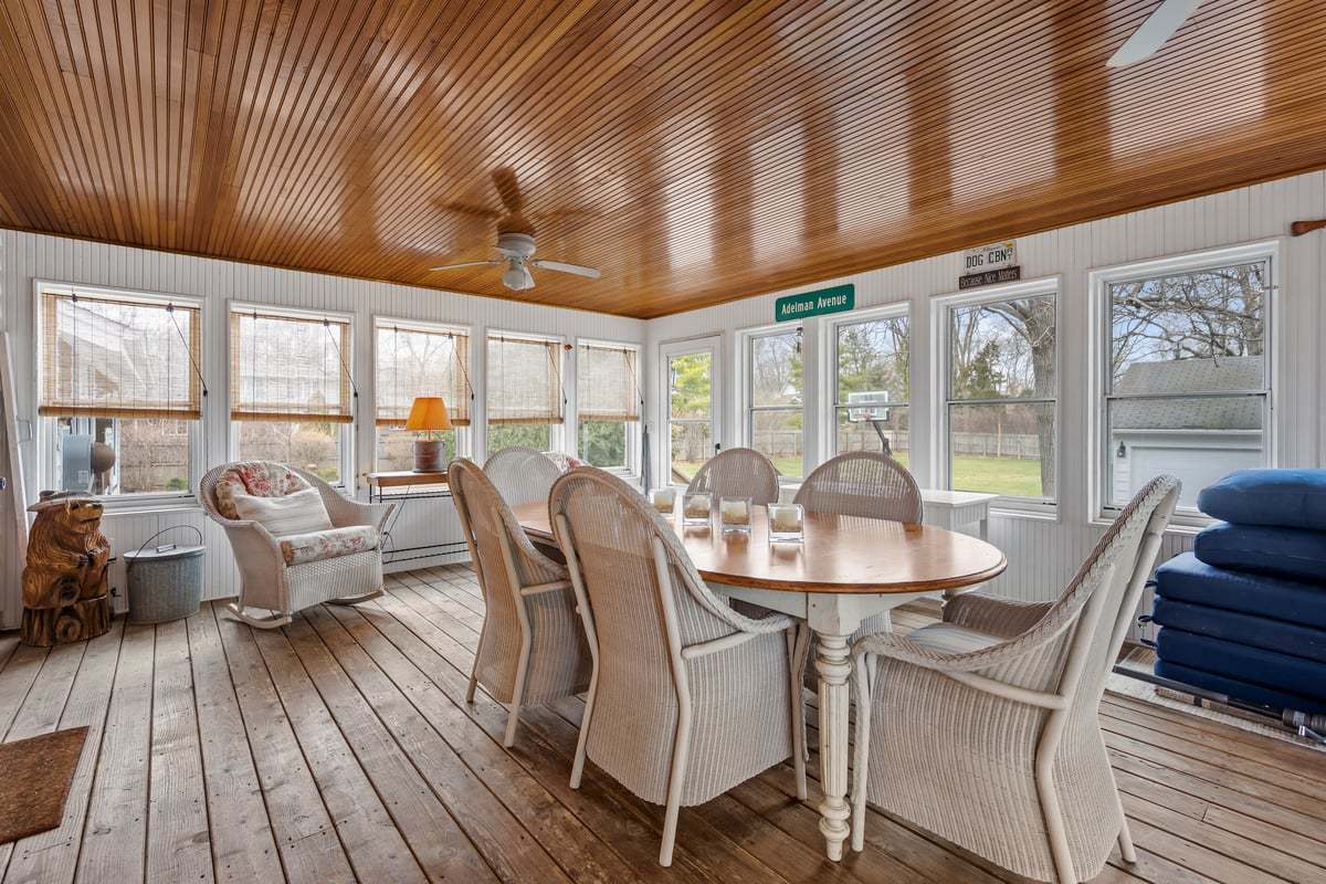 1190 W Old Mill Road