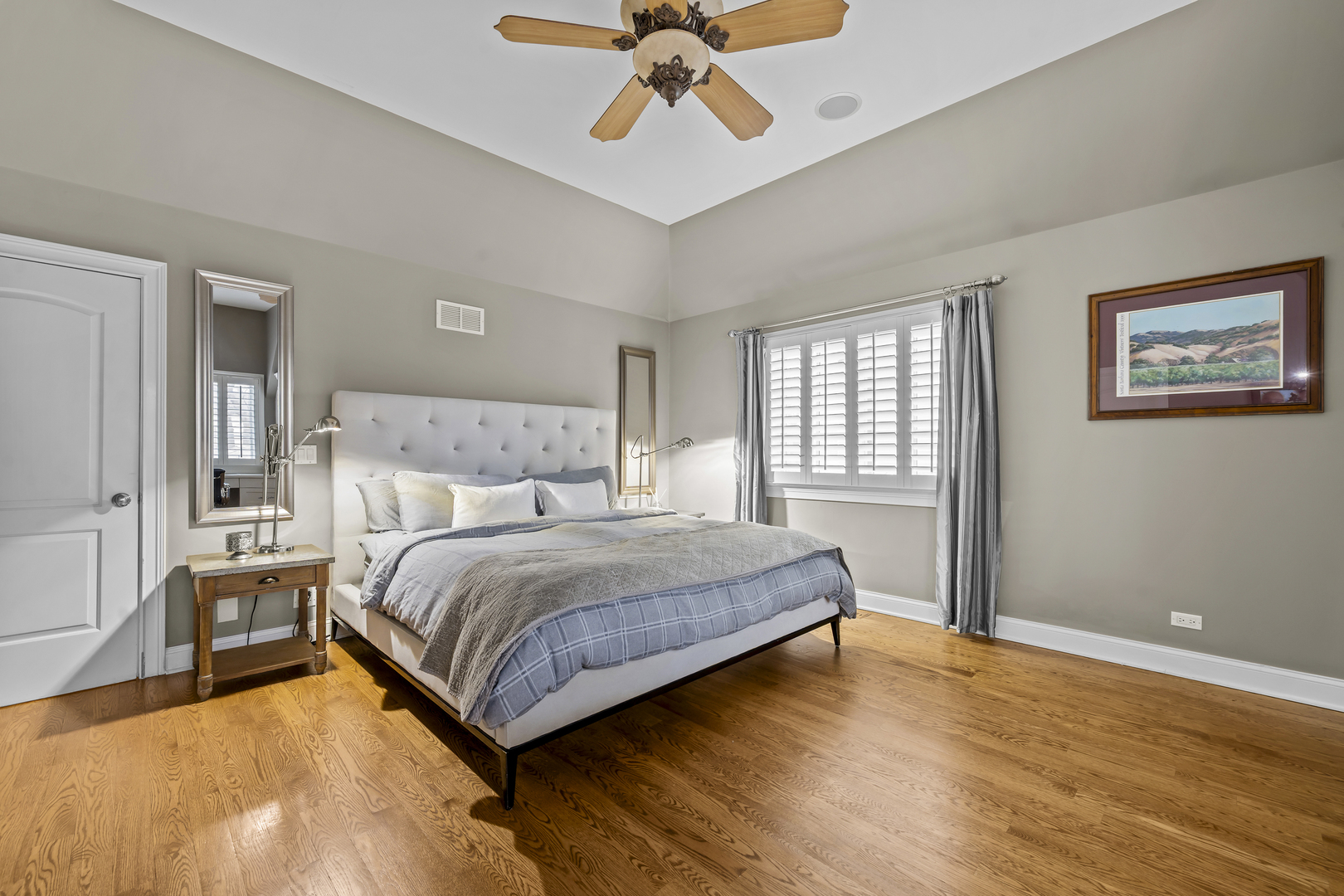 33 Washington Circle