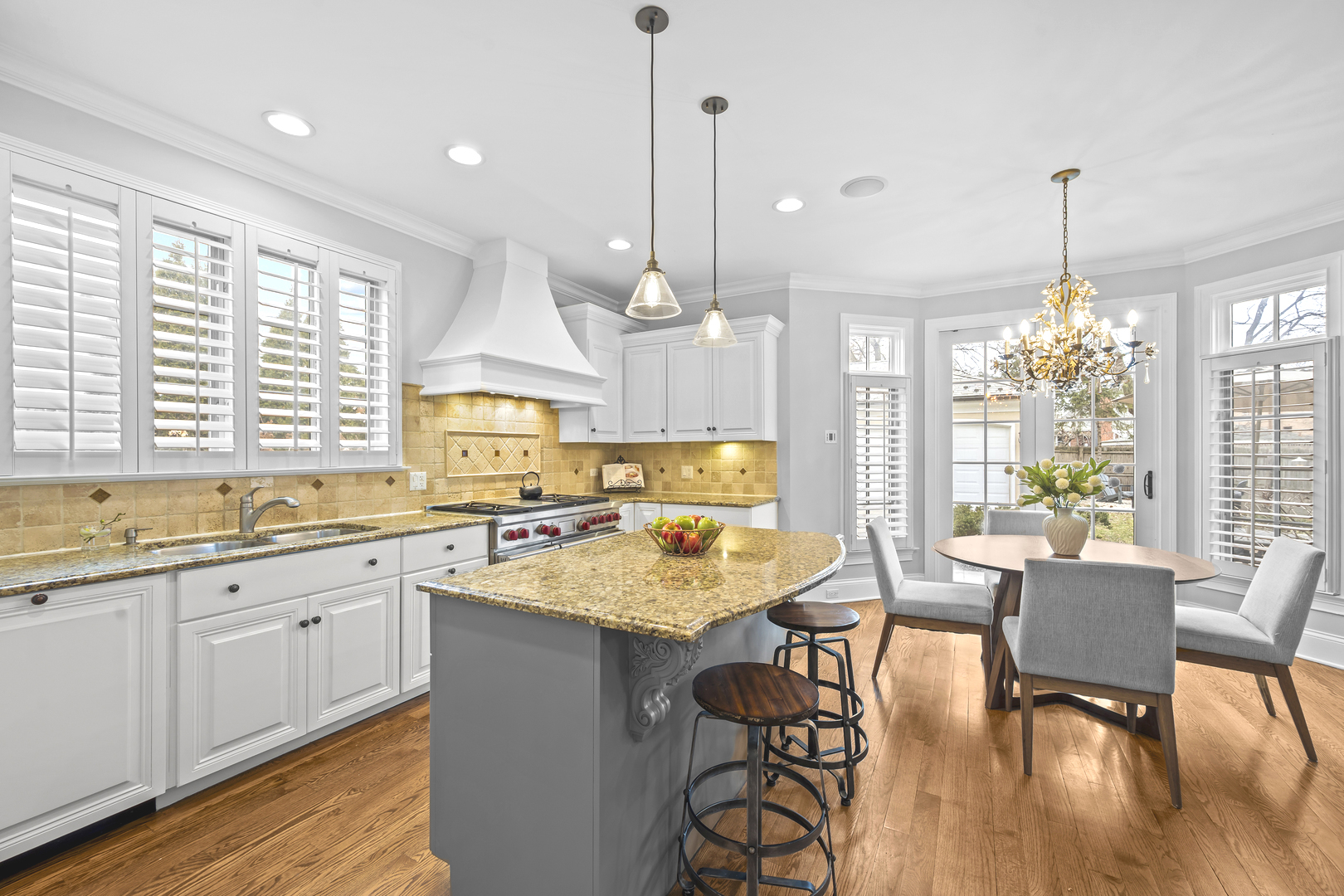 33 Washington Circle