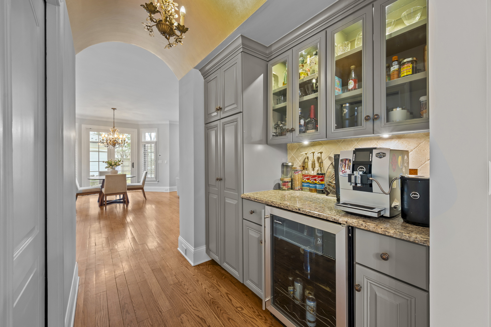 33 Washington Circle