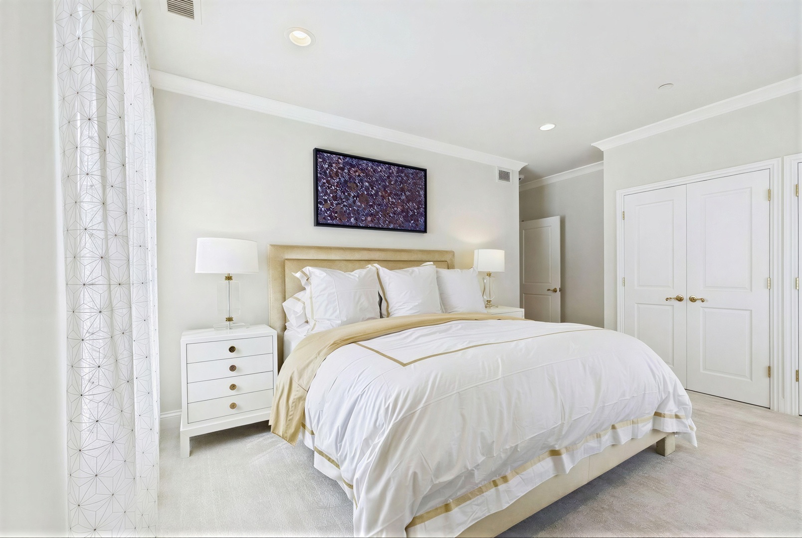 485 Oakwood Avenue Unit: D-2