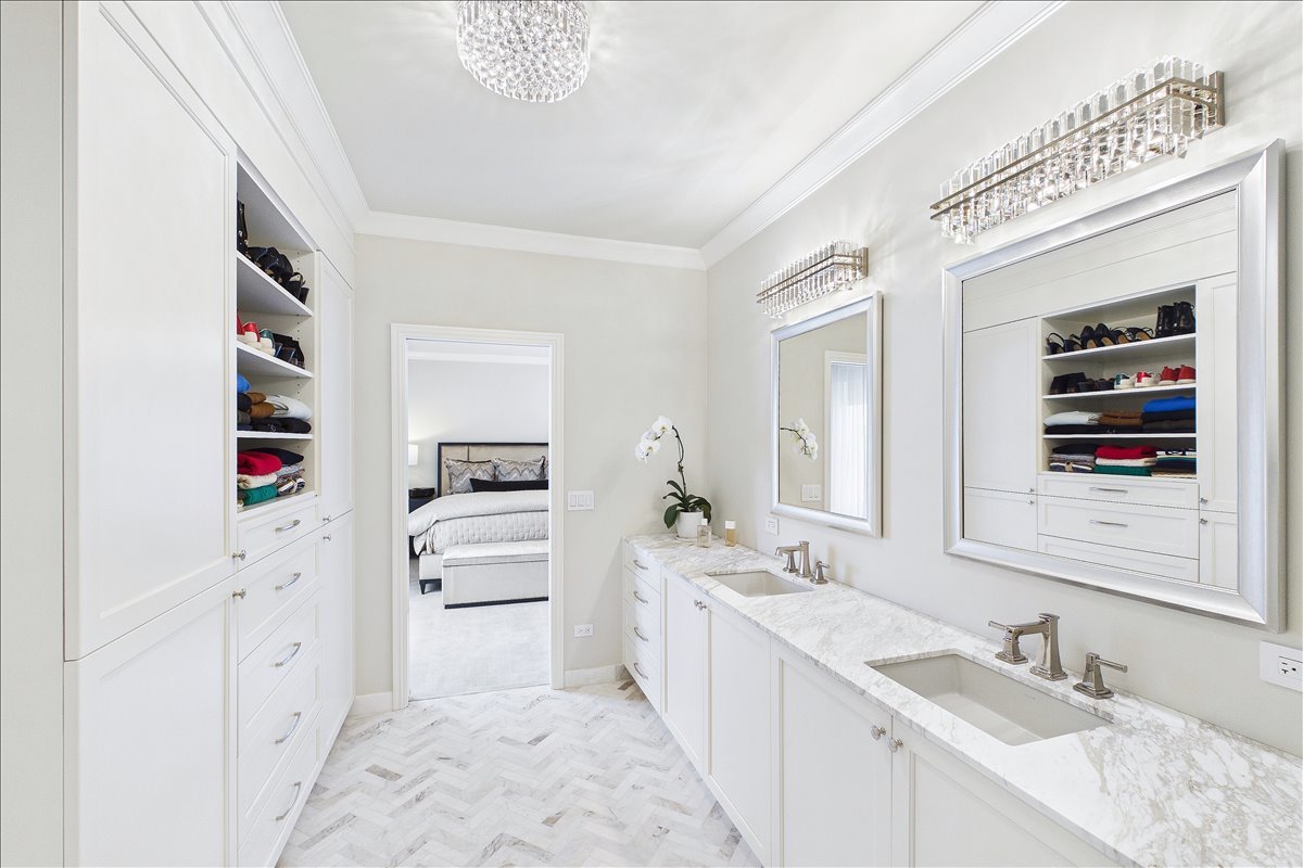 485 Oakwood Avenue Unit: D-2