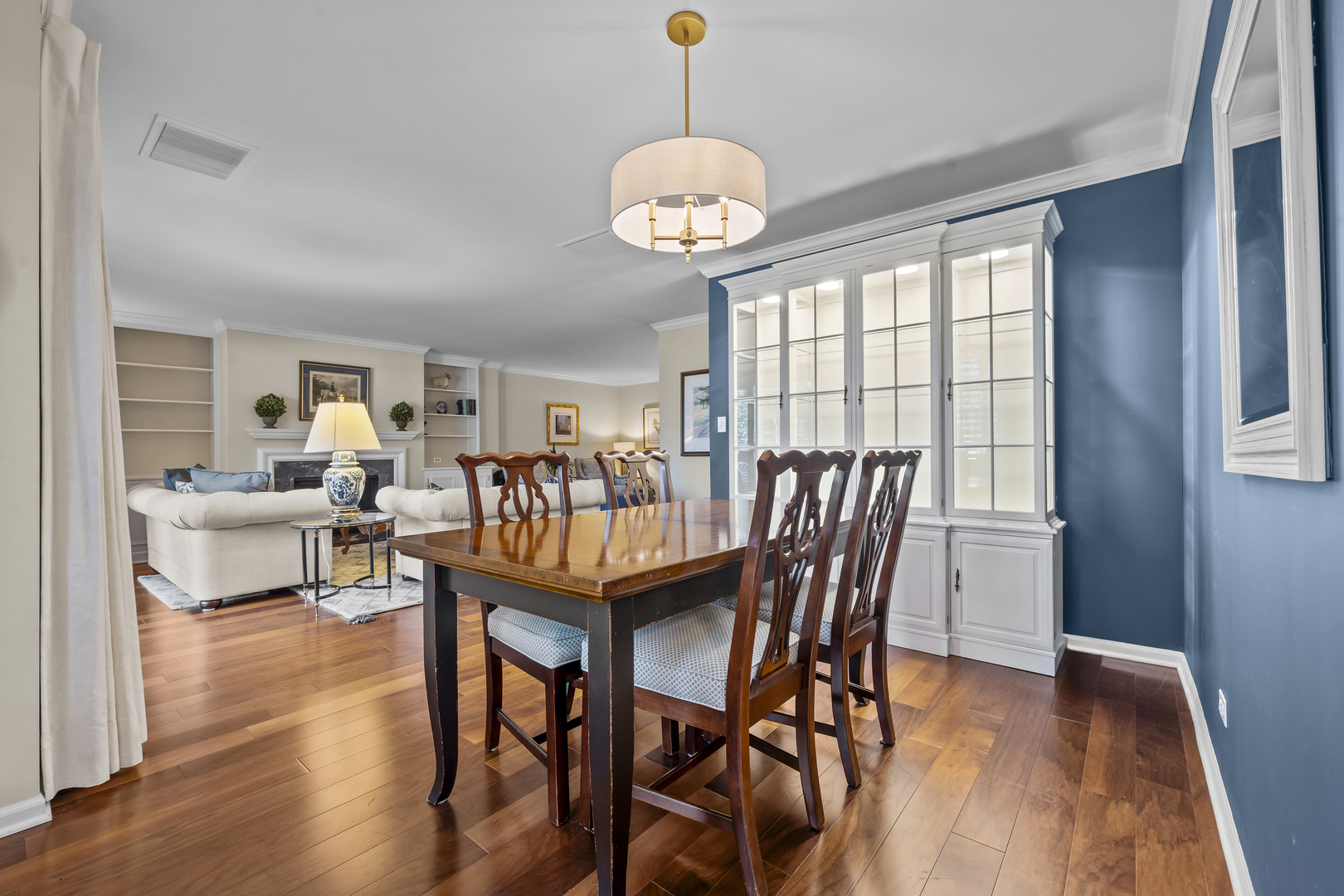 105 E Laurel Avenue Unit: 106