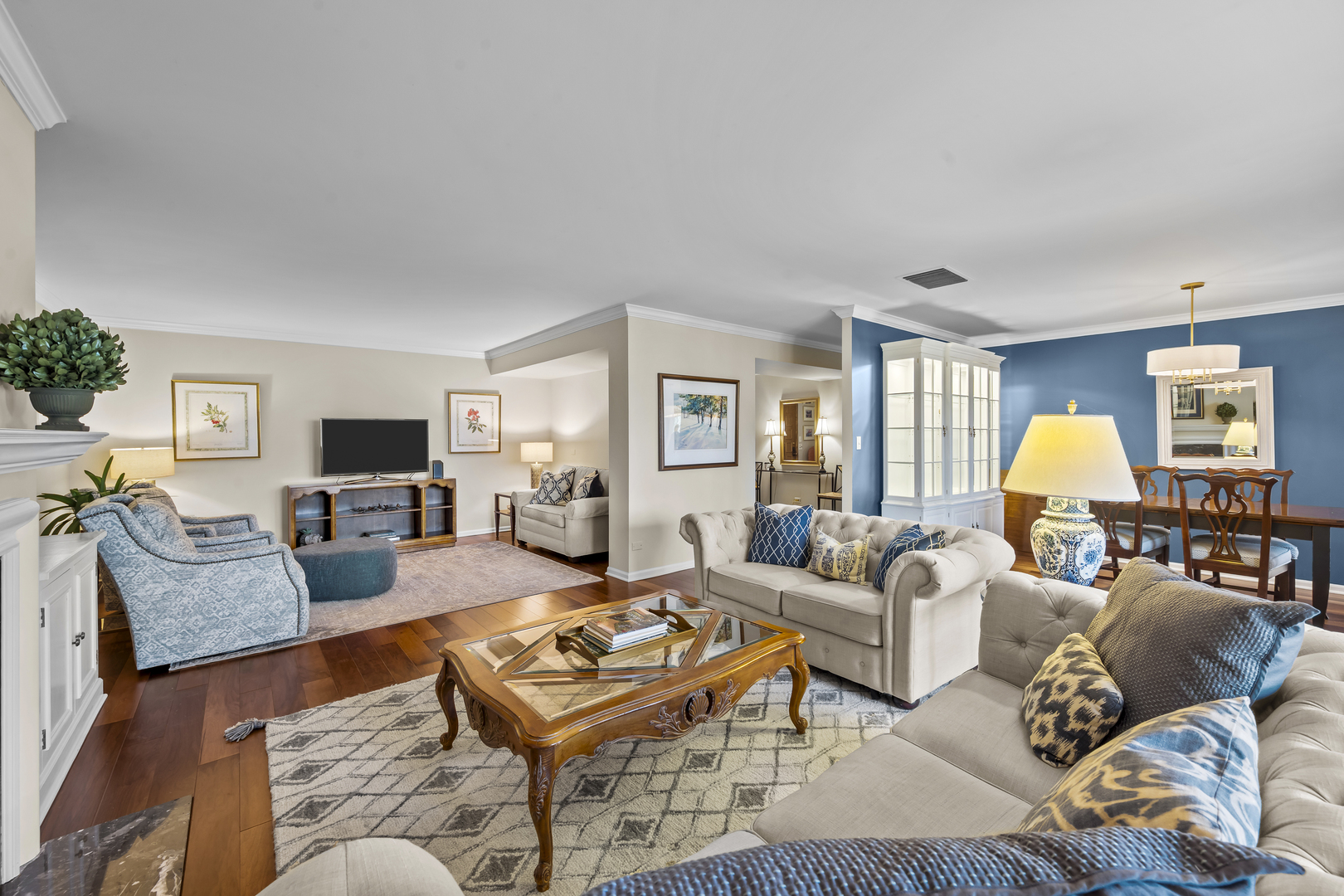105 E Laurel Avenue Unit: 106