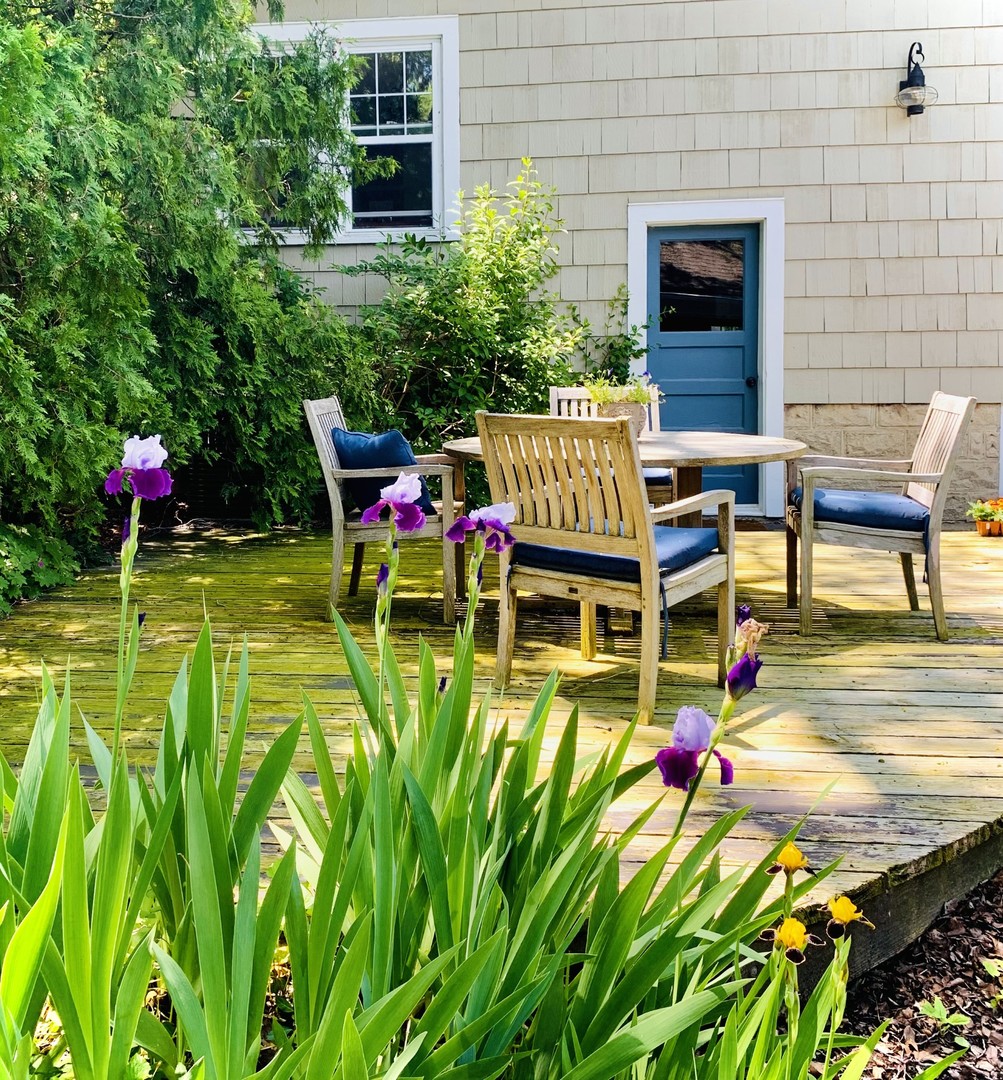 19 N June Terrace