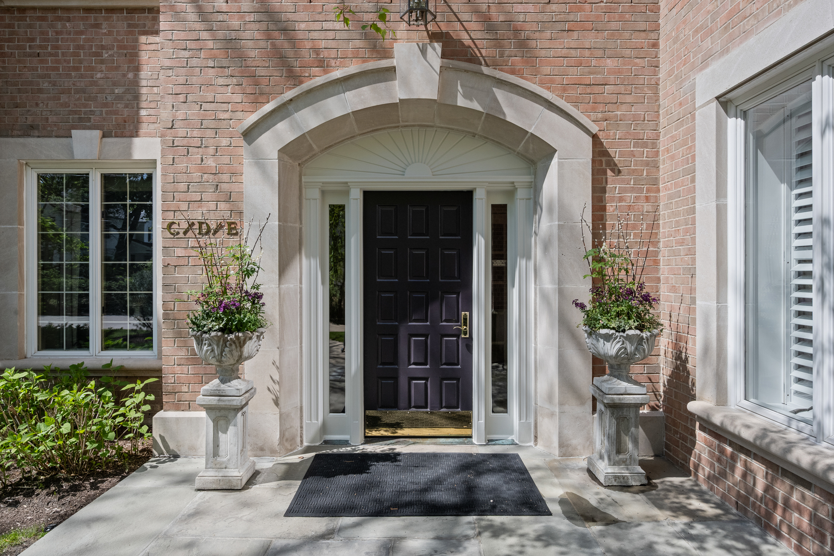 485 Oakwood Avenue Unit: D-2