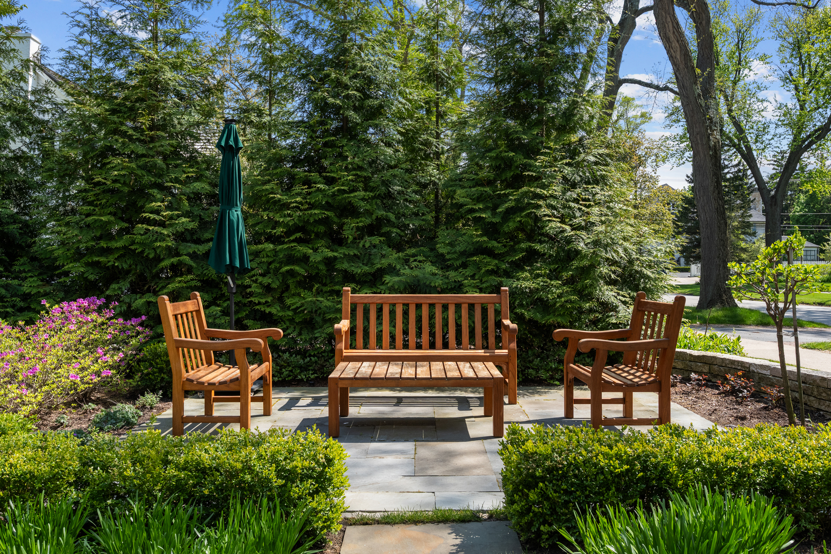 485 Oakwood Avenue Unit: D-2