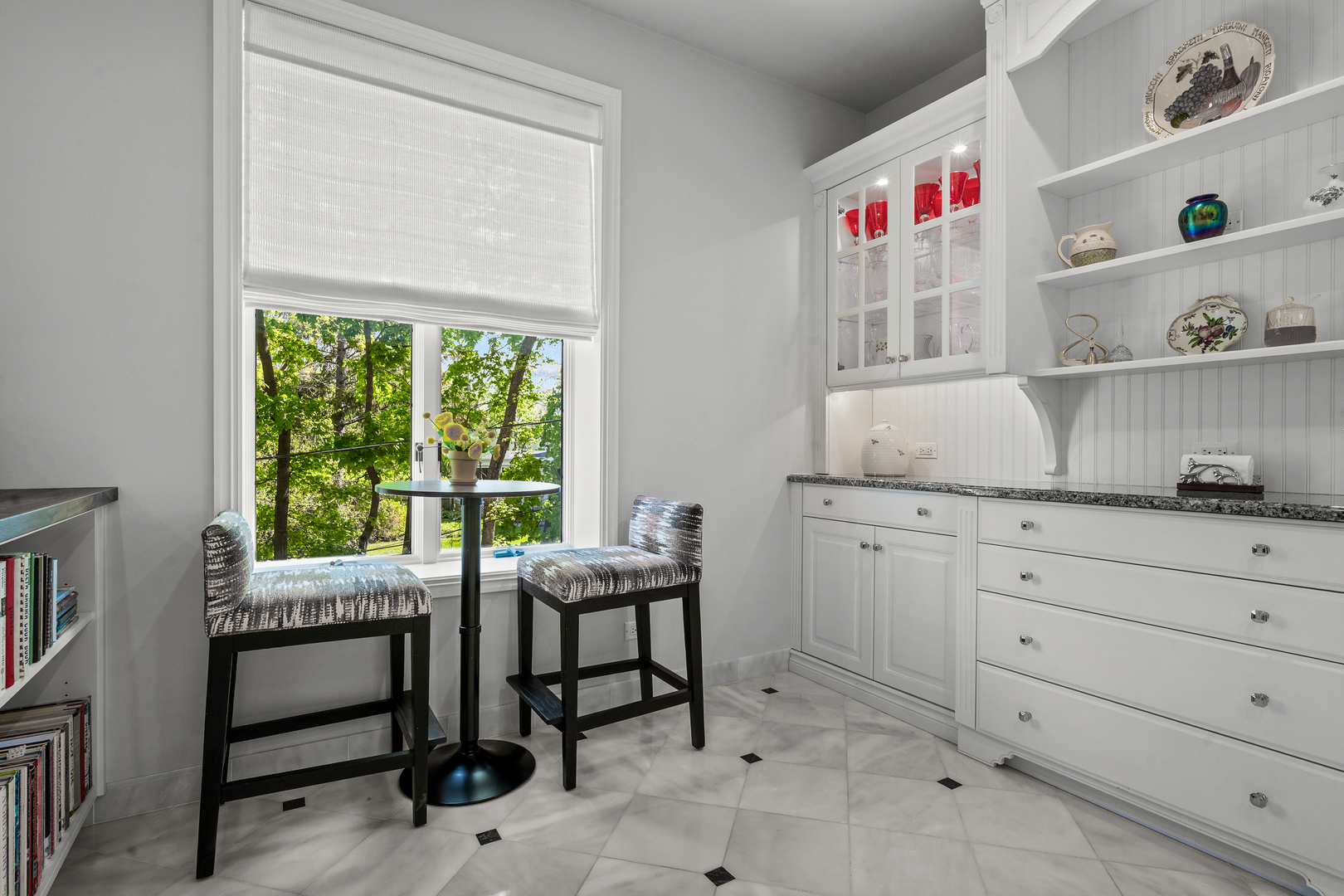 485 Oakwood Avenue Unit: D-2