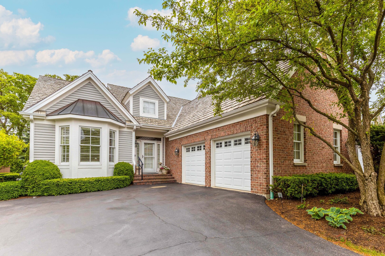 145 S Bradford Court