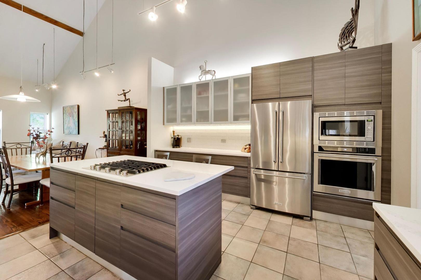 824 Stables Court Unit: 824