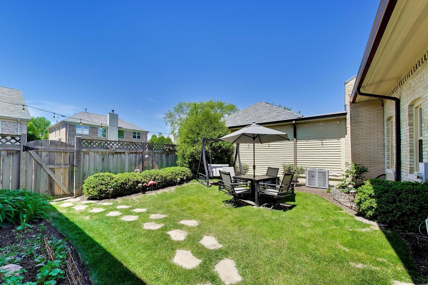 824 Stables Court Unit: 824