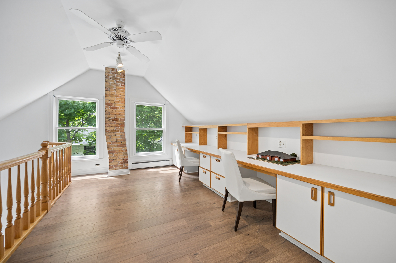 164 E Westminster Road Unit: 164